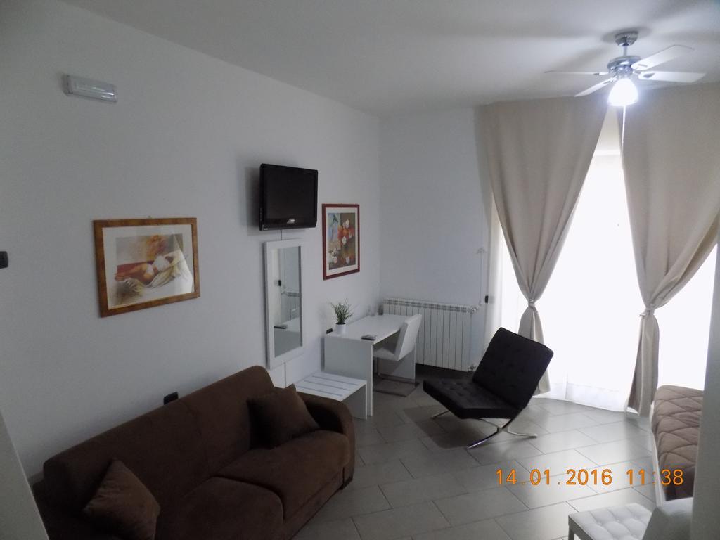 B&B Porta Delle Madonie Campofelice Di Roccella Chambre photo