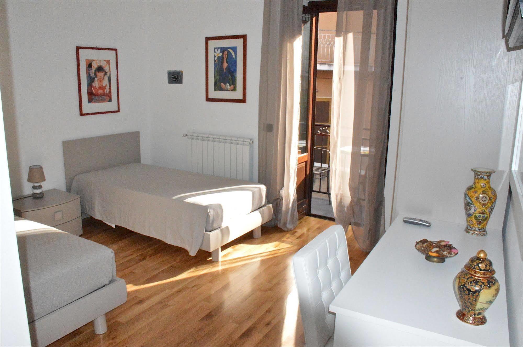B&B Porta Delle Madonie Campofelice Di Roccella Extérieur photo
