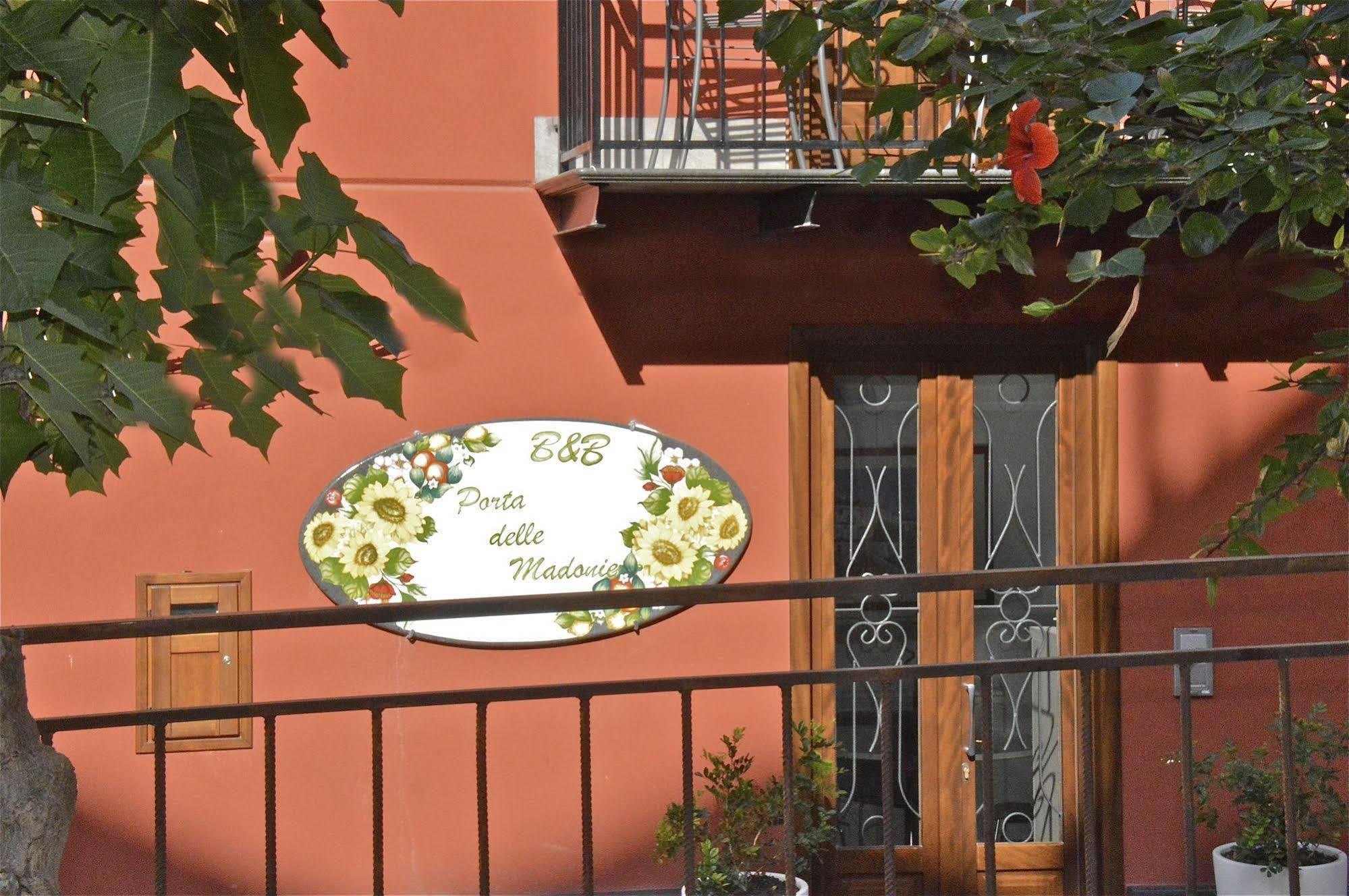 B&B Porta Delle Madonie Campofelice Di Roccella Extérieur photo